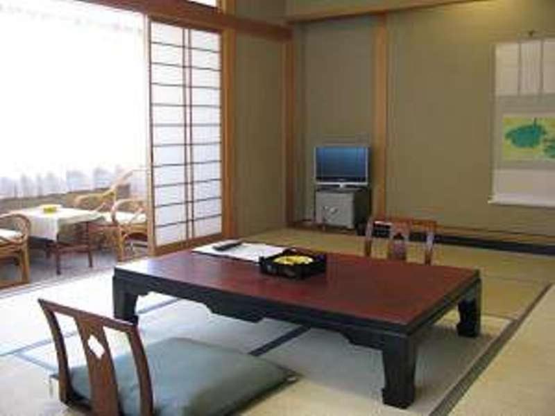 Yokotekan Shibukawa Quarto foto