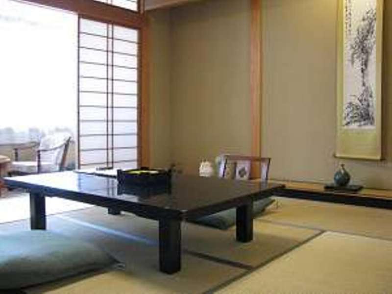 Yokotekan Shibukawa Quarto foto