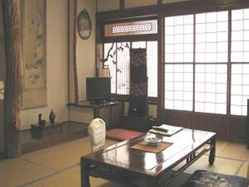 Yokotekan Shibukawa Quarto foto